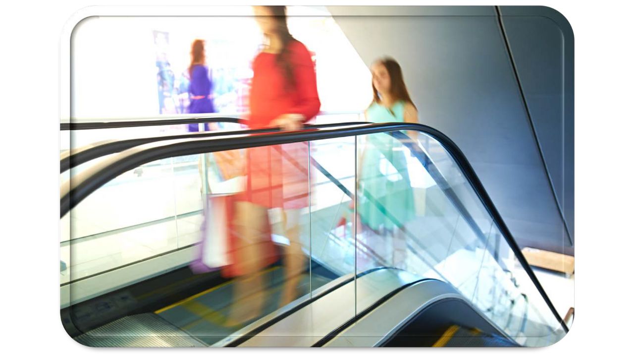 CCTV image of an escalator